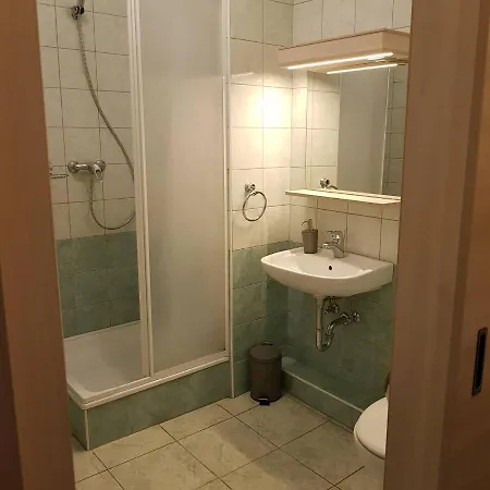 Grantek Ueduelohaz 호텔 3*