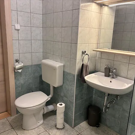 Grantek Ueduelohaz Balatonlelle