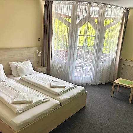 Grantek Ueduelohaz Balatonlelle