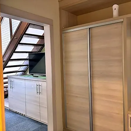 Grantek Ueduelohaz Otel 3*